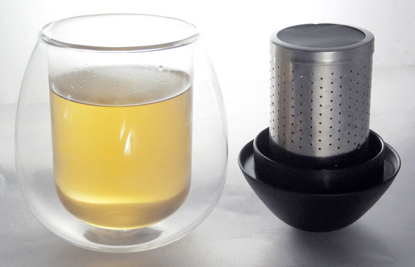 エゴーダブルウォールティーカップ 300ml yetc300