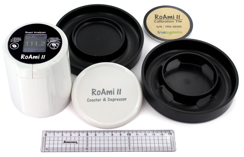 ���[�X�g�A�i���C�U�[ TRA-5000 