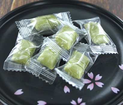 TONYA サックサク 新食感キャンディ 【抹茶(まっちゃ)】有平糖 110g